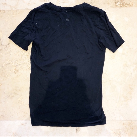 LuluLemon Midnight Blue Short Sleeve T-shirt Sm - Picture 3 of 6